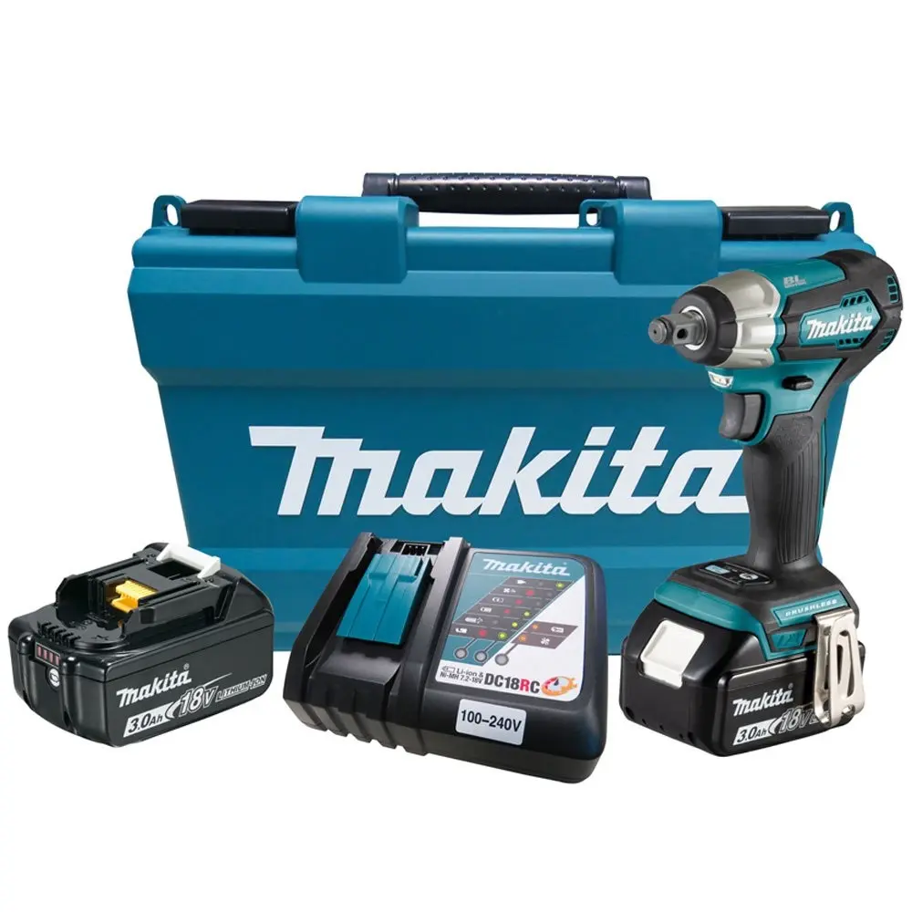 Llave de Impacto 1/2" 0-2,400 rpm (Max. Torque 210 N.m) 1,5 kg./ 2 Baterías Li-ion 3,0Ah + Cargador BL Motor XPT